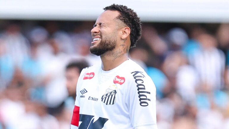 Neymar Transfer Rumors Grow Amid Santos, MLS Tension